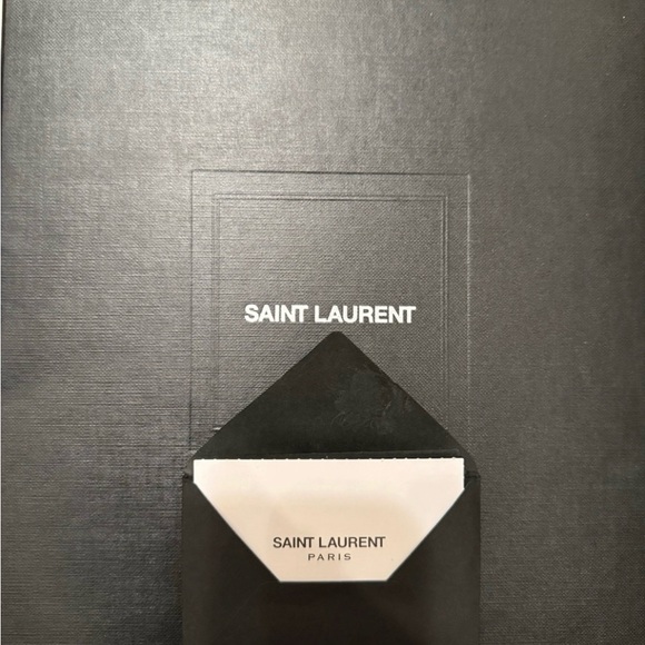 NEW, AUTHENTIC YVES SAINT LAURENT YSL Round Purse, Chain And Leather Strap - Picture 8 of 15